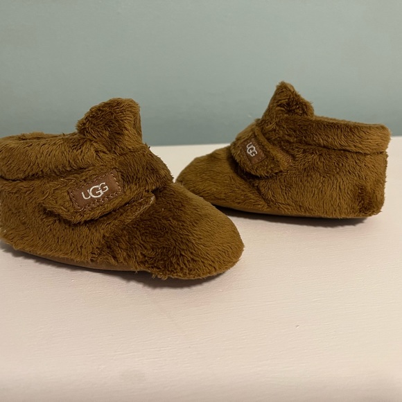 UGG Other - Ugg bixbee bootie - chestnut